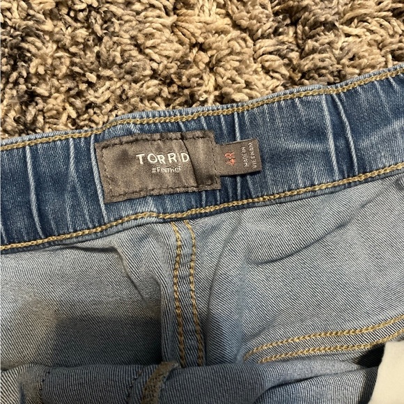 Torrid drawstring jeans - Picture 2 of 4